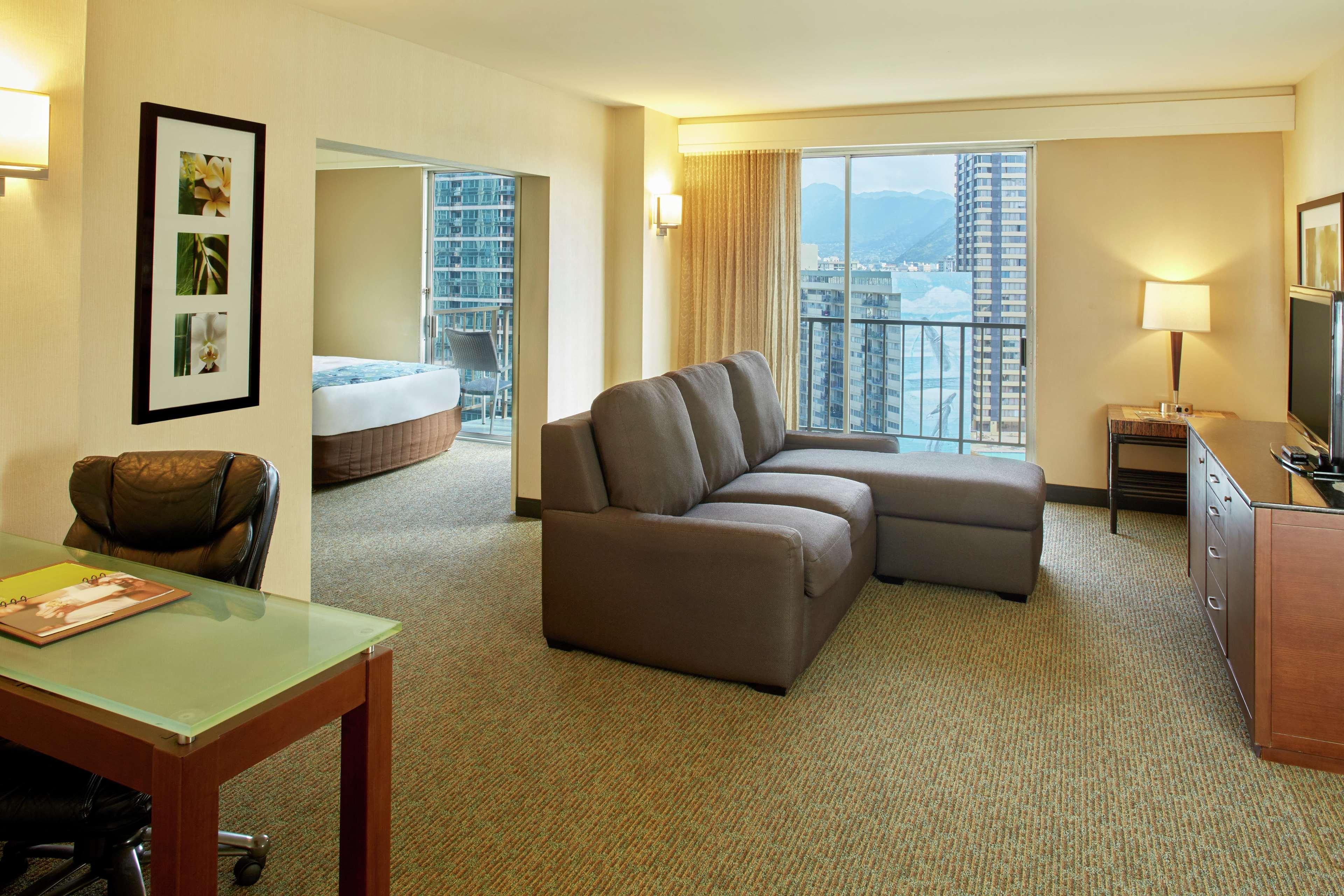 Doubletree By Hilton Alana - Waikiki Beach Honolulu Dış mekan fotoğraf