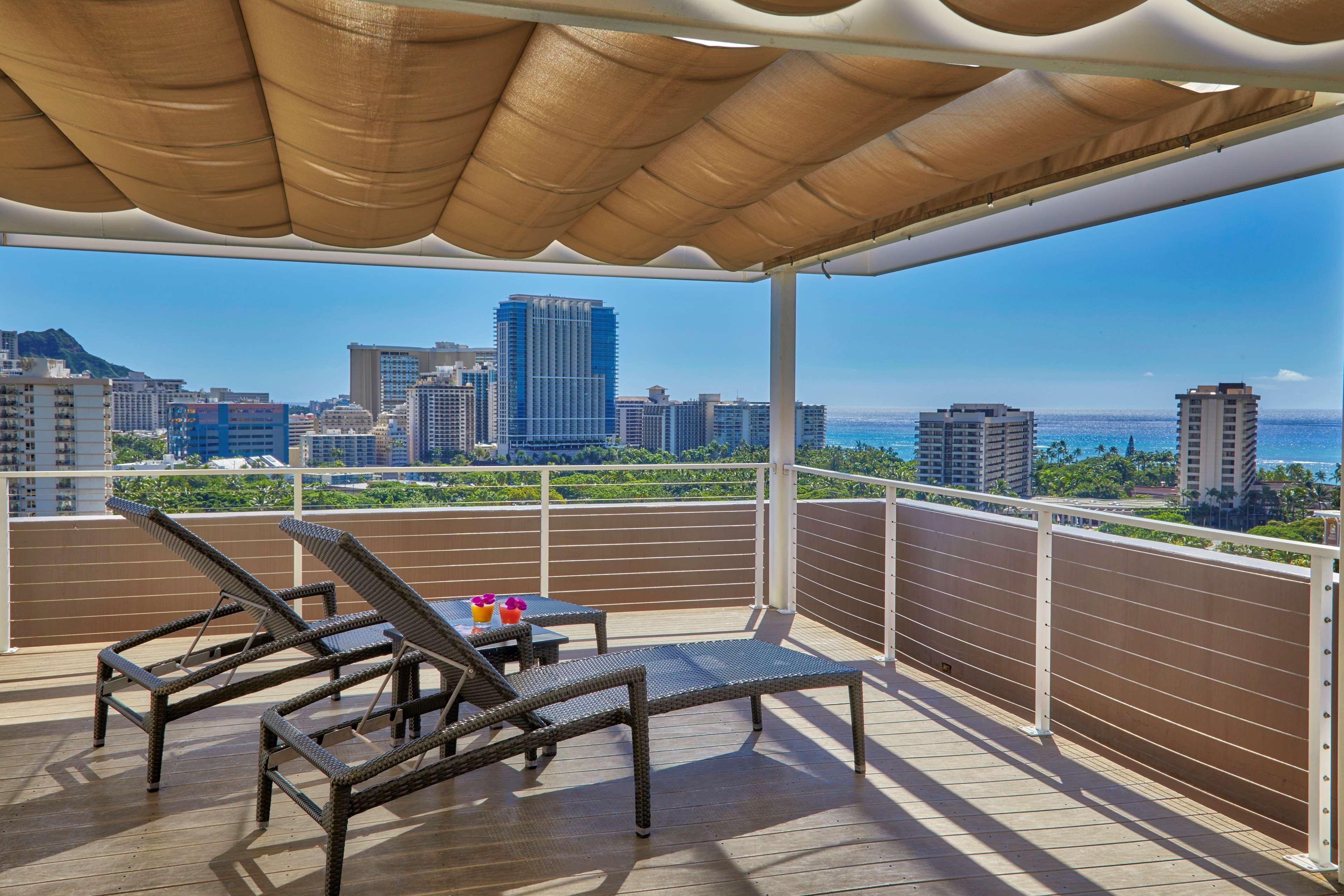 Doubletree By Hilton Alana - Waikiki Beach Honolulu Dış mekan fotoğraf