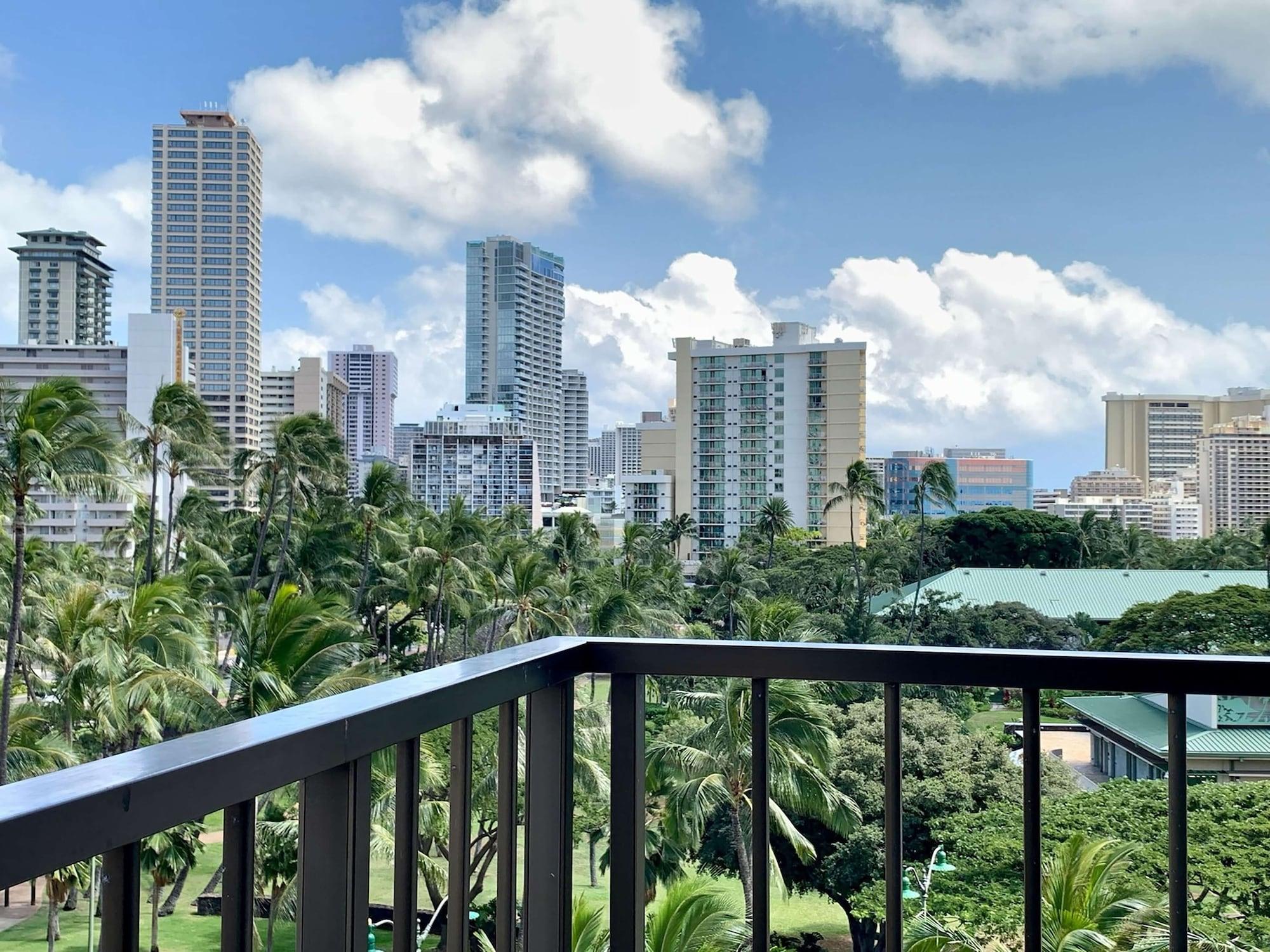 Doubletree By Hilton Alana - Waikiki Beach Honolulu Dış mekan fotoğraf