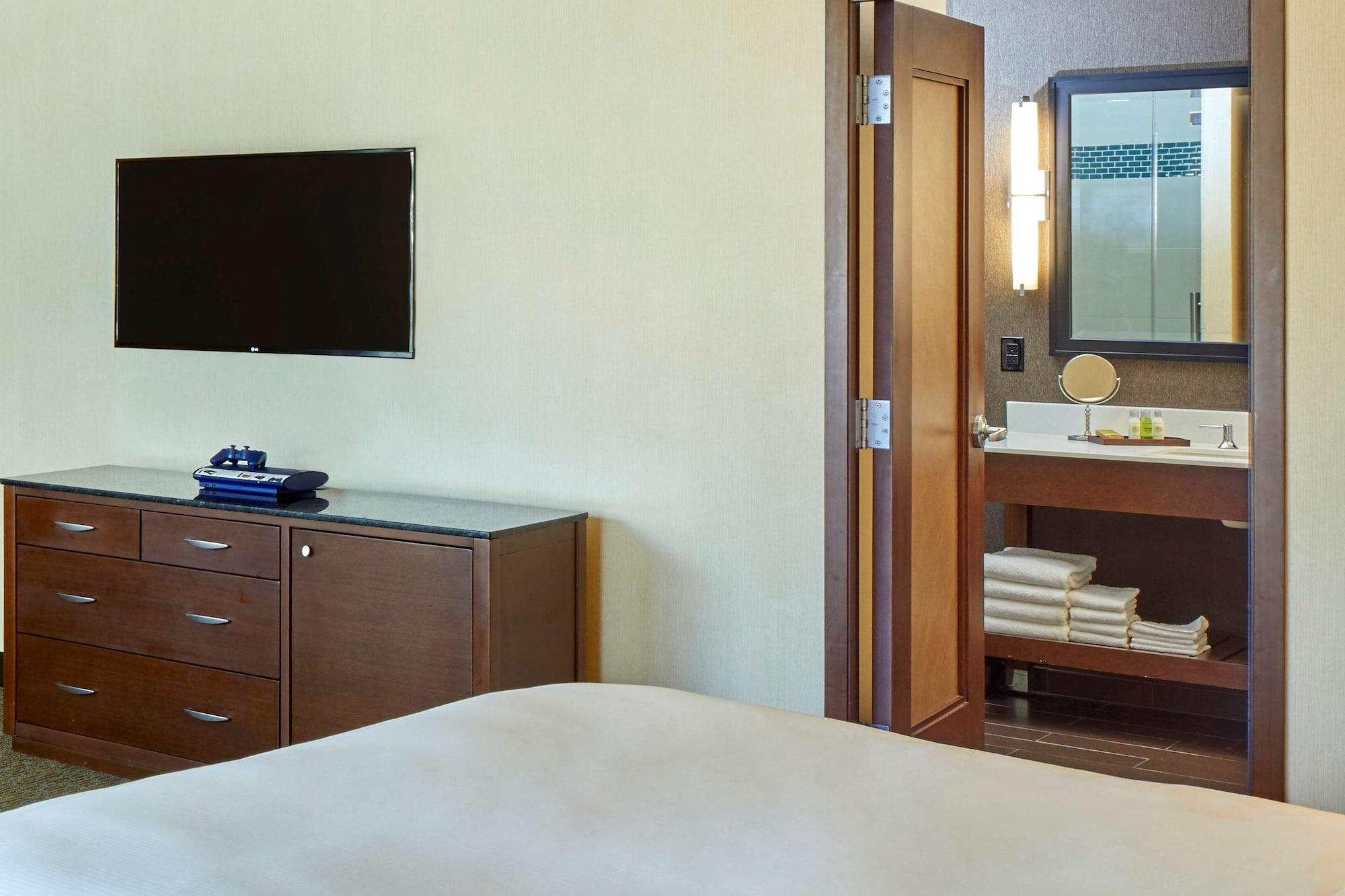 Doubletree By Hilton Alana - Waikiki Beach Honolulu Dış mekan fotoğraf
