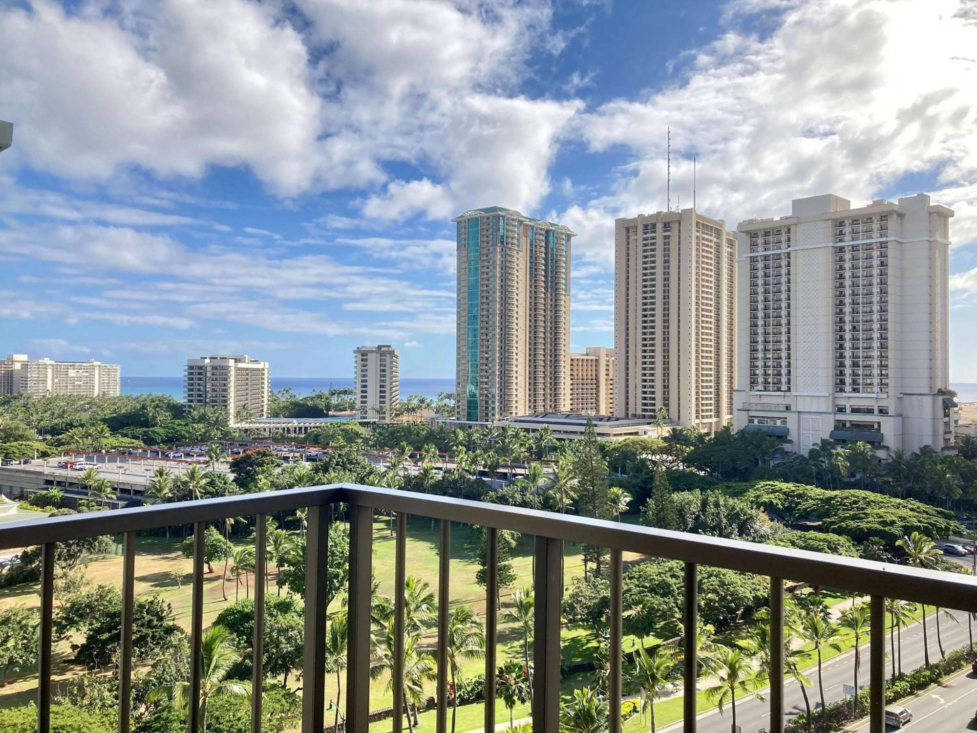 Doubletree By Hilton Alana - Waikiki Beach Honolulu Dış mekan fotoğraf