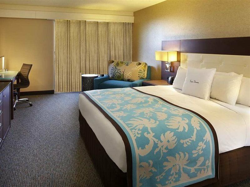 Doubletree By Hilton Alana - Waikiki Beach Honolulu Dış mekan fotoğraf